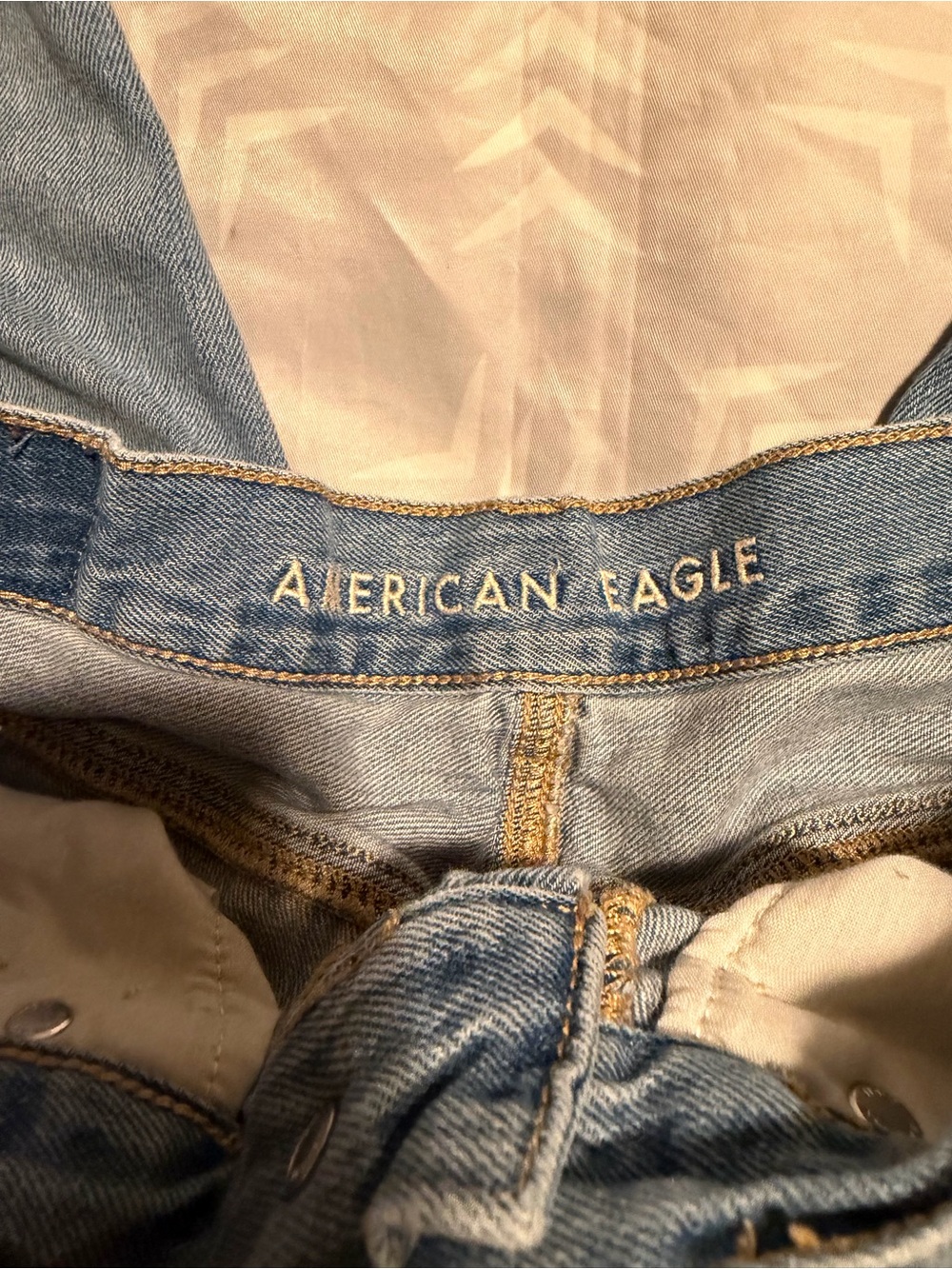 American Eagle Outfitters Light Blue Mom Jeans - Picture 2 of 6